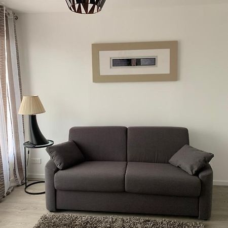 St Louis Appartement Roanne Exteriör bild