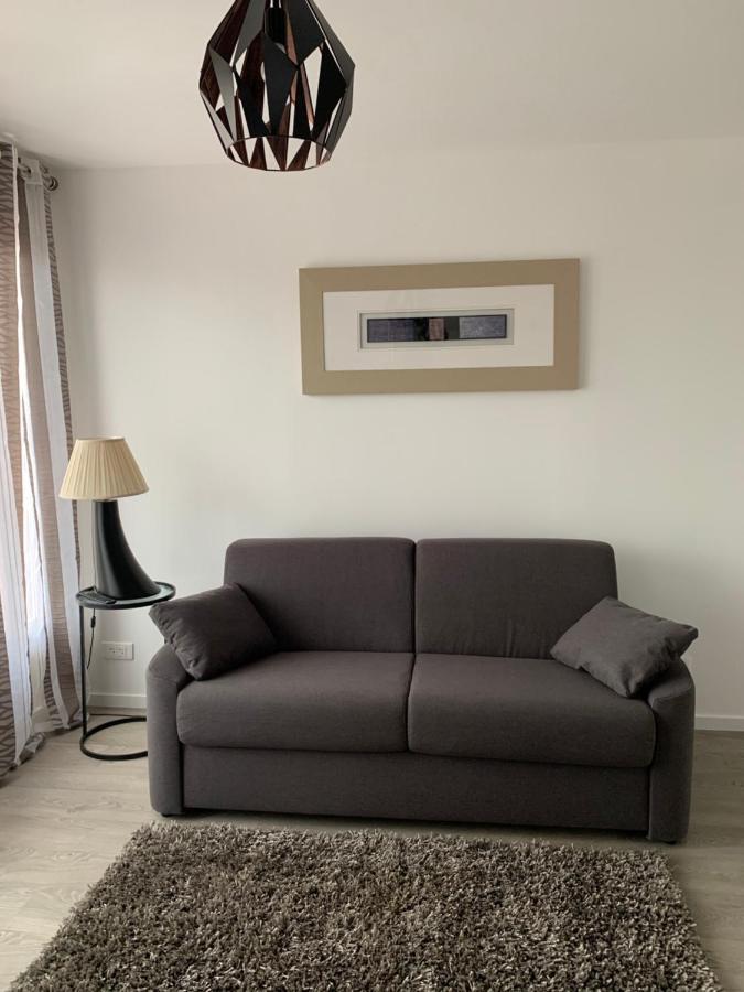 St Louis Appartement Roanne Exteriör bild