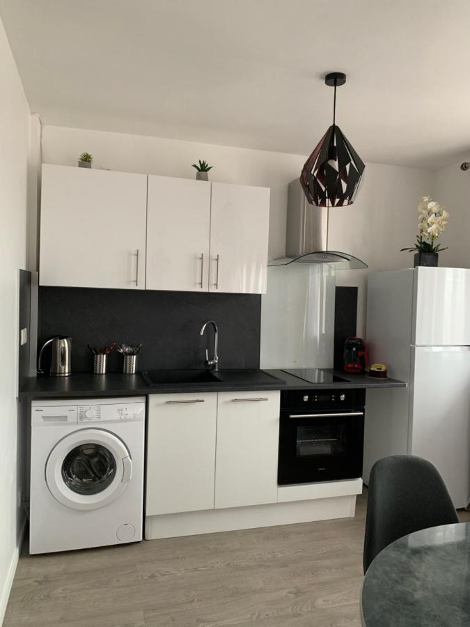 St Louis Appartement Roanne Exteriör bild